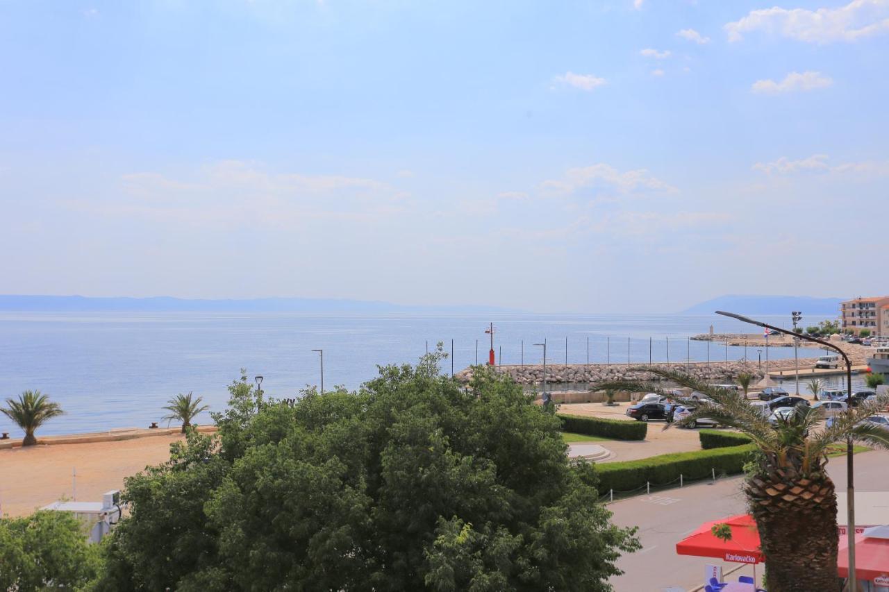 Apartments By The Sea Podgora, Makarska - 18918 Exterior foto
